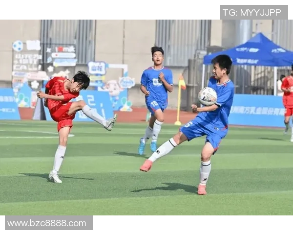 2017年贵阳足球比赛精彩回顾与赛事亮点分析