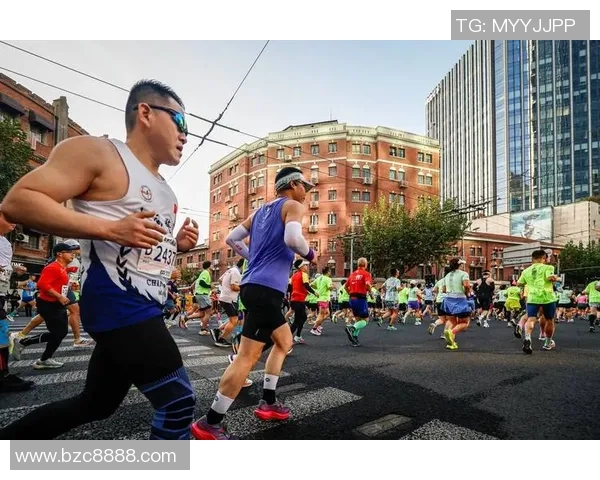 上海攀岩队在马拉松大满贯中的技术表现分析与点评