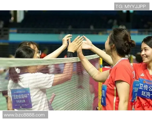 与羽毛球女神杨丽的深度对话：回顾她的辉煌生涯与未来展望