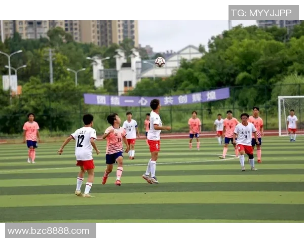 中加班足球盛会：携手共进，传承友谊与激情的绿茵之旅