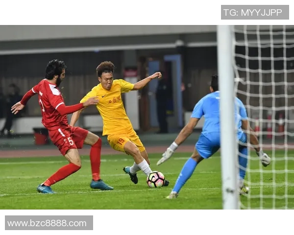 中国足球队在叙利亚展开友谊赛展现实力与团结精神