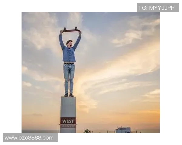 南京滑板队防守策略解析与滑板热点的深度探讨